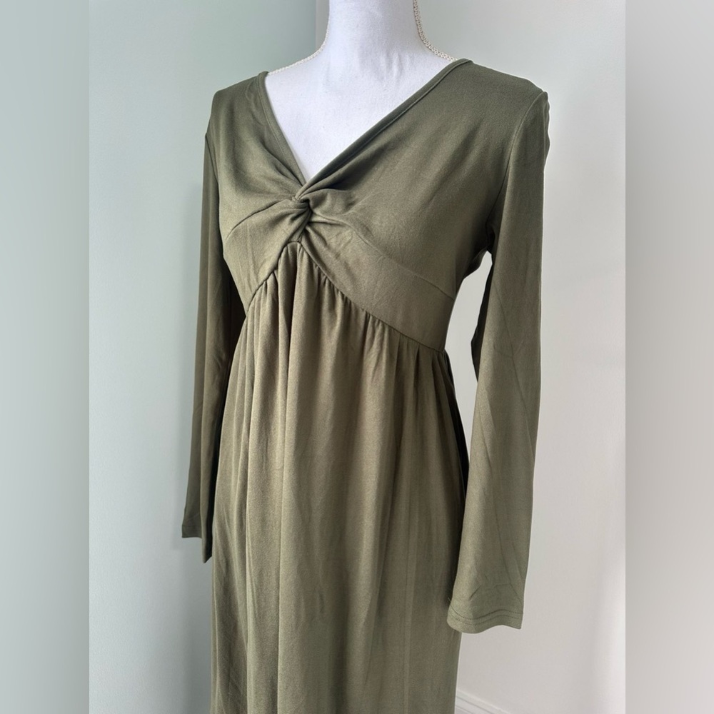 Olive Green Long Sleeve dress - Picture 2 of 5